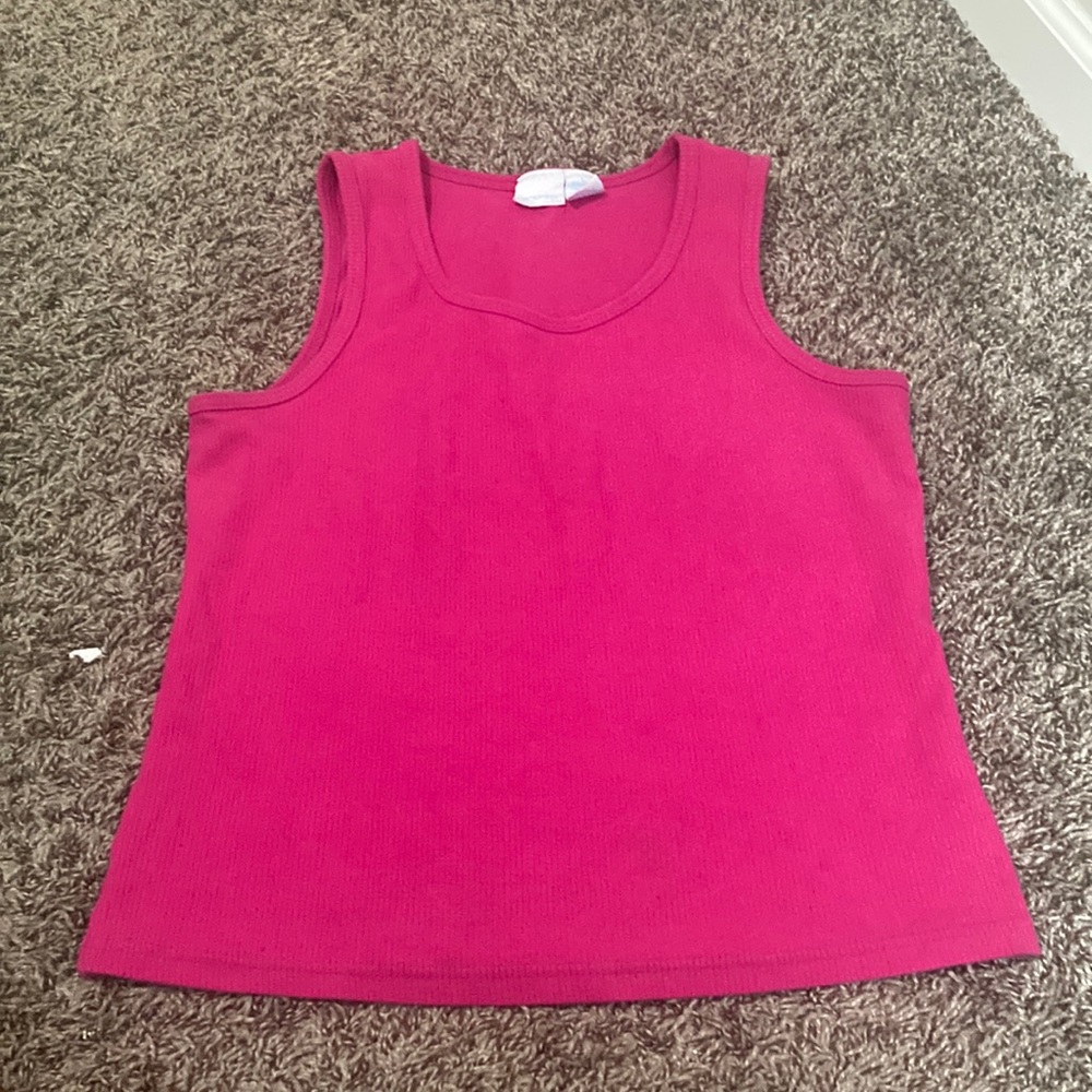 Pink tank top